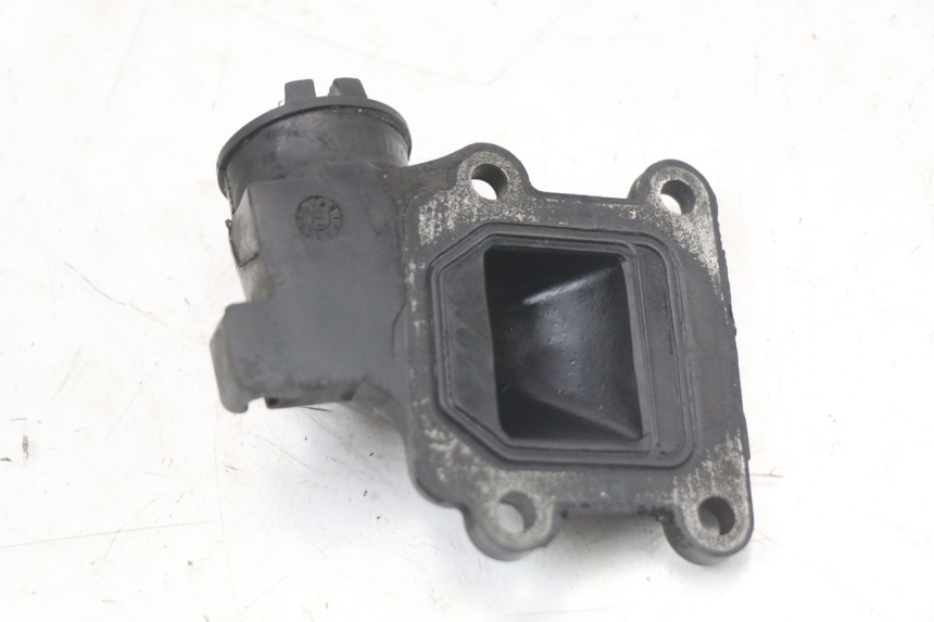 photo de ANSAUGSTUTZEN YAMAHA BW'S 50 (2004 - 2017) - Technische Nahaufnahme