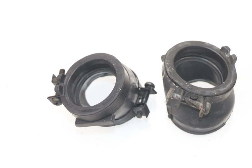 photo de ANSAUGSTUTZEN HONDA CBF 500 (2004 - 2007) - Zoom auf Gebrauchszustand