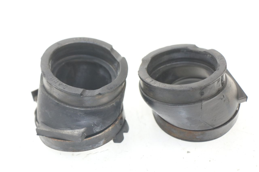 photo de ANSAUGSTUTZEN HONDA CBF 500 (2004 - 2007) - Details der Befestigungspunkte