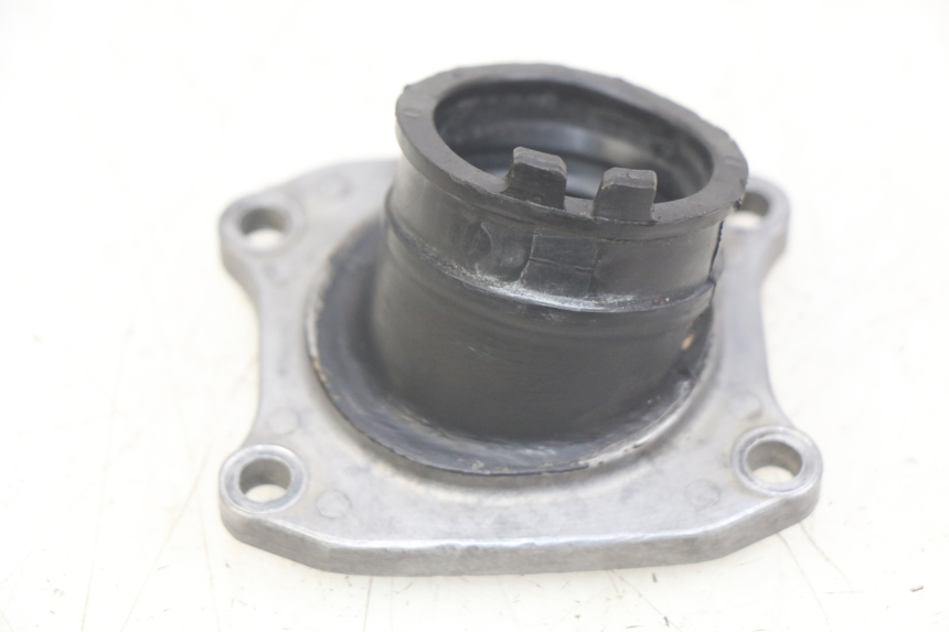 photo de ANSAUGSTUTZEN HONDA CR 80 (2001 - 2003) - Zoom auf Gebrauchszustand