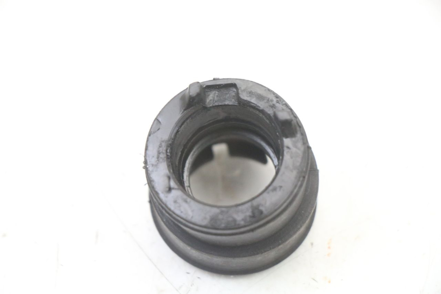 photo de ANSAUGSTUTZEN DERBI SENDA R X-TREME 50 (2006 - 2010) - Detailansicht des Bauteils