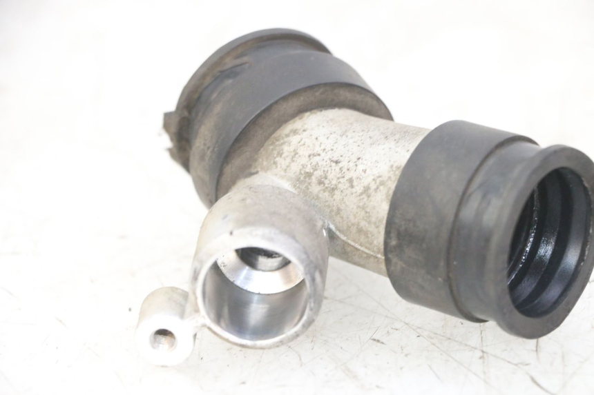 photo de ANSAUGSTUTZEN PEUGEOT ELYSTAR 125 (2002 - 2007) - Detailansicht des Bauteils