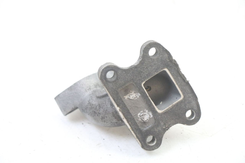 photo de ANSAUGSTUTZEN PEUGEOT ELYSTAR 50 (2002 - 2014) - Zoom auf Gebrauchszustand