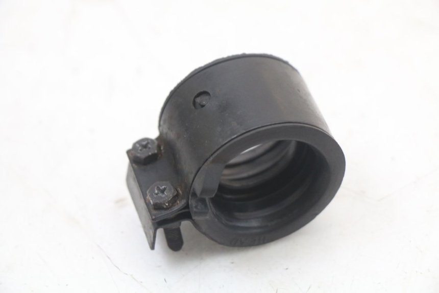 photo de EINLASSROHR HONDA FES S-WING SWING 125 (2007 - 2015) - Details der Befestigungspunkte