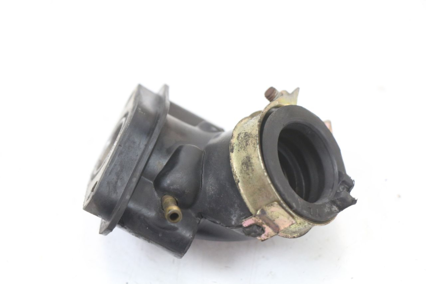 photo de ANSAUGSTUTZEN PEUGEOT KISBEE 4T 50 (2010 - 2017) - Detailansicht des Bauteils