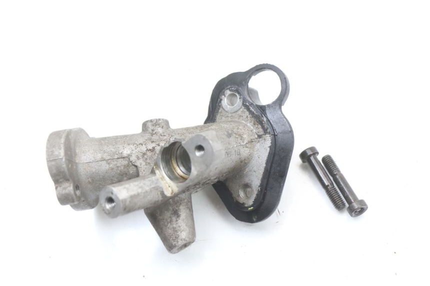 photo de ANSAUGSTUTZEN PEUGEOT KISBEE 4T 50 (2018 - 2022) - Detailansicht des Bauteils