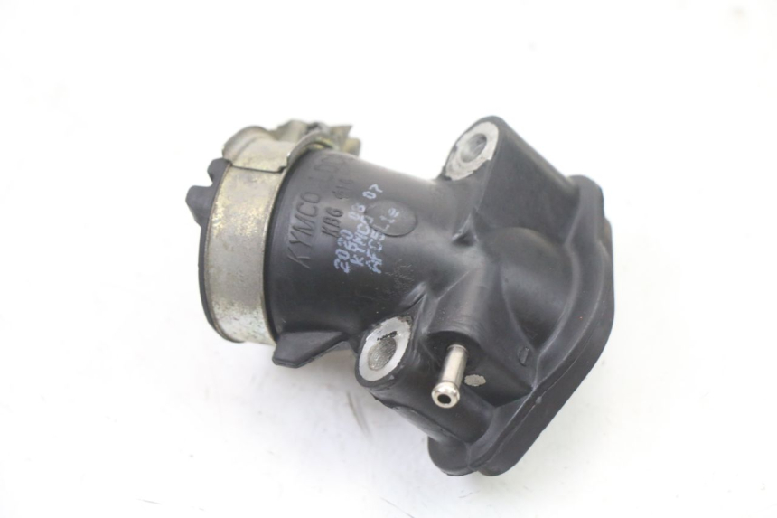 photo de ANSAUGSTUTZEN KYMCO AGILITY 4T 50 (2018 - 2022) - Zoom auf Gebrauchszustand