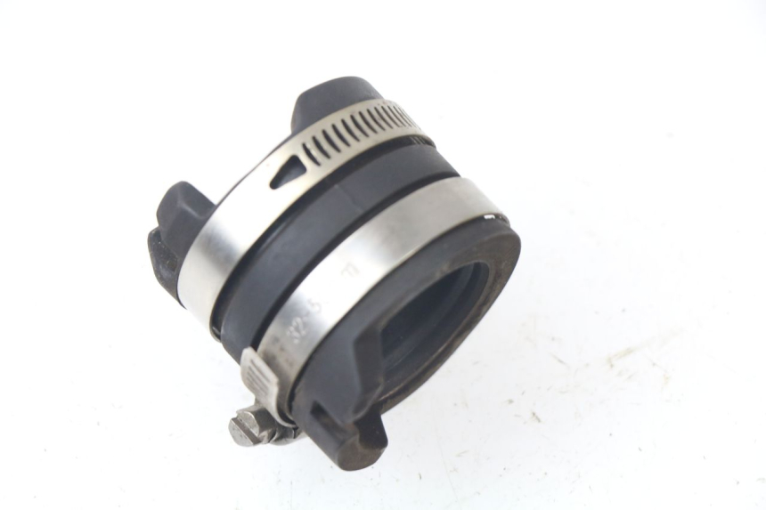 photo de ANSAUGSTUTZEN PIAGGIO LIBERTY 4T 50 (2018 - 2021) - Zoom auf Gebrauchszustand