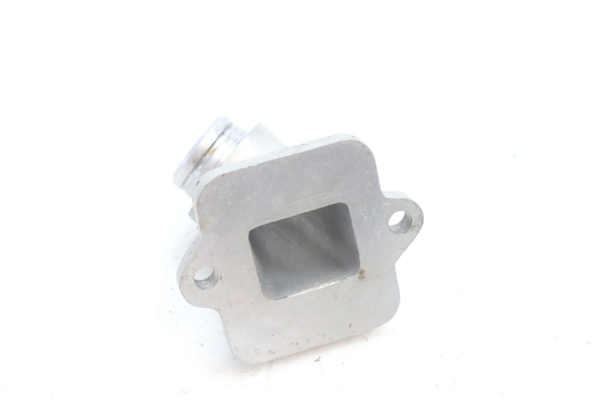 photo de ANSAUGSTUTZEN PEUGEOT LUDIX BLASTER 50 (2006 - 2014) - Technische Nahaufnahme
