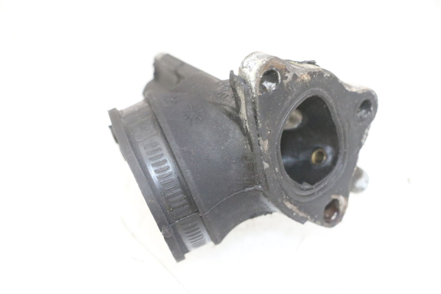 photo de ANSAUGSTUTZEN PIAGGIO MP3 LT 300 (2010 - 2016) - Detailansicht des Bauteils