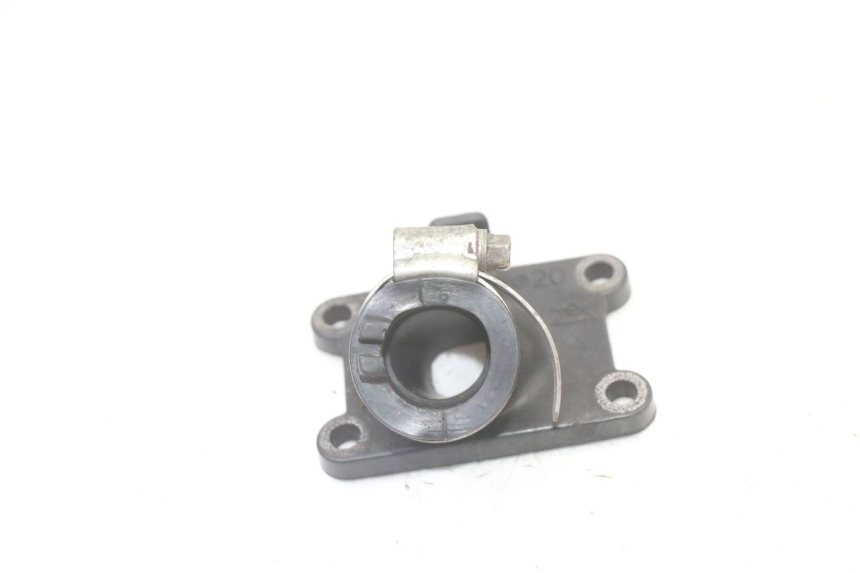 photo de ANSAUGSTUTZEN RIEJU MRT 50 (2018 - 2021) - Zoom auf Gebrauchszustand