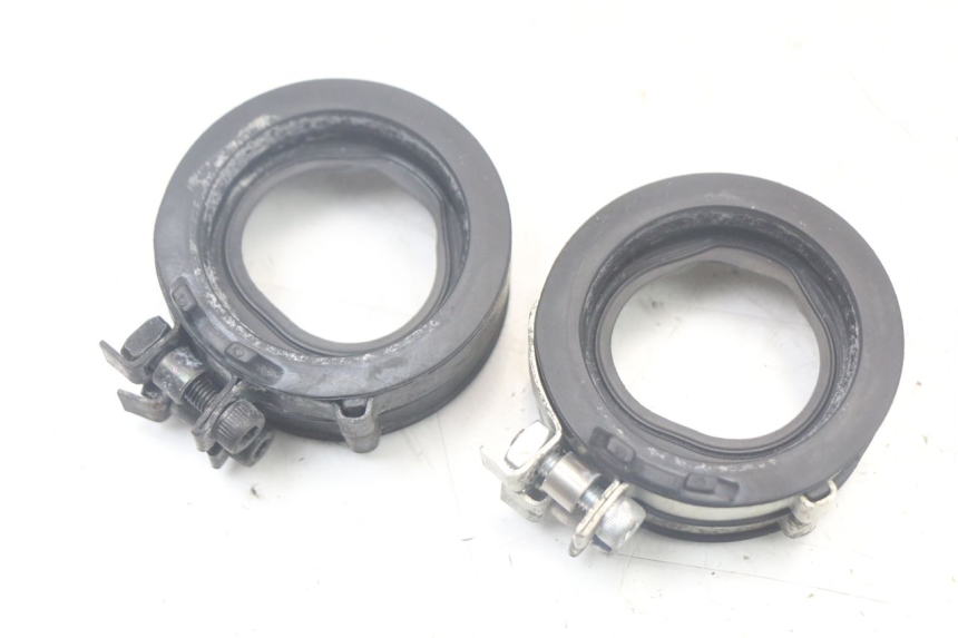 photo de ANSAUGSTUTZEN YAMAHA MT-07 MT07 ABS 700 (2014 - 2017) - Detailansicht des Bauteils