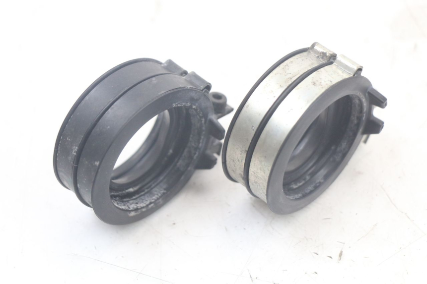 photo de ANSAUGSTUTZEN YAMAHA MT-07 MT07 ABS 700 (2014 - 2017) - Zoom auf Gebrauchszustand