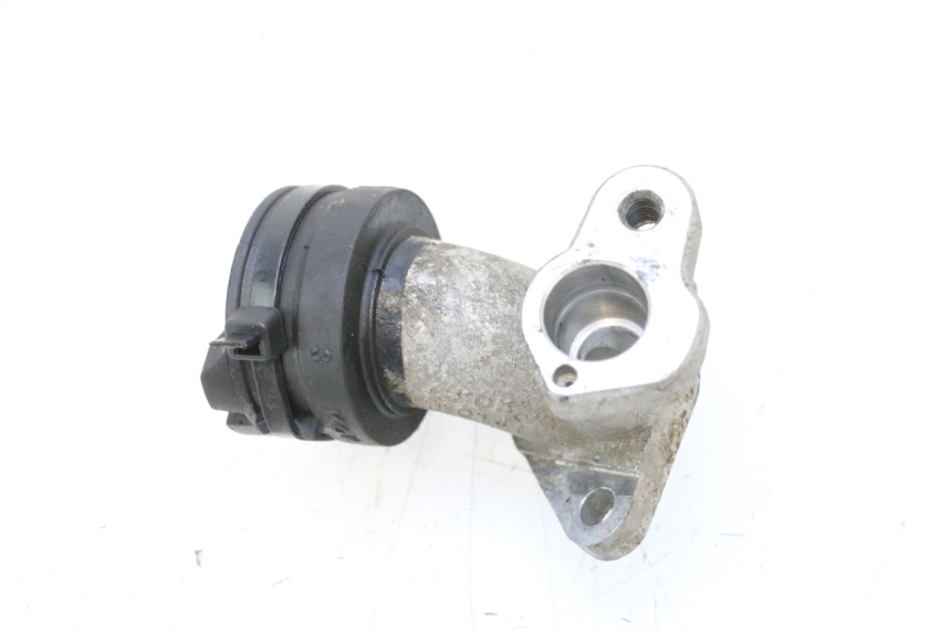 photo de ANSAUGSTUTZEN YAMAHA NEOS NEO'S 4T 50 (2008 - 2016) - Zoom auf Gebrauchszustand