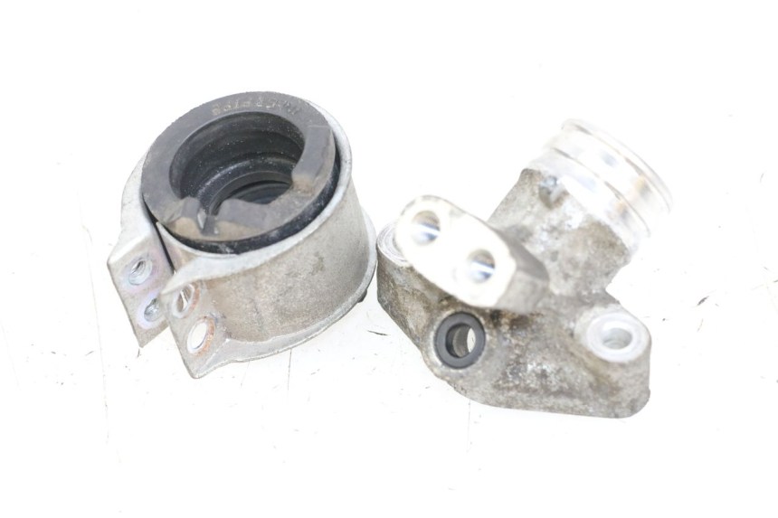 photo de ANSAUGSTUTZEN HONDA NHX LEAD 110 (2008 - 2010) - Zoom auf Gebrauchszustand