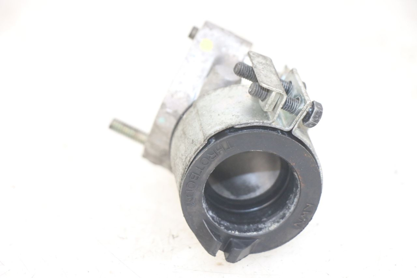 photo de ANSAUGSTUTZEN HONDA PCX (JF28) 125 (2009 - 2011) - Detailansicht des Bauteils