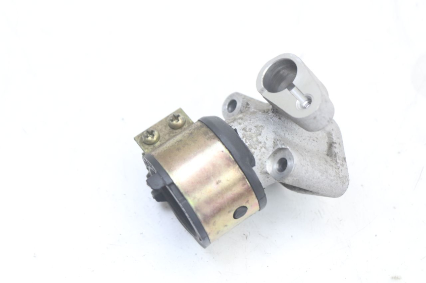 photo de ANSAUGSTUTZEN PEUGEOT BELVILLE 125 (2017 - 2021) - Zoom auf Gebrauchszustand