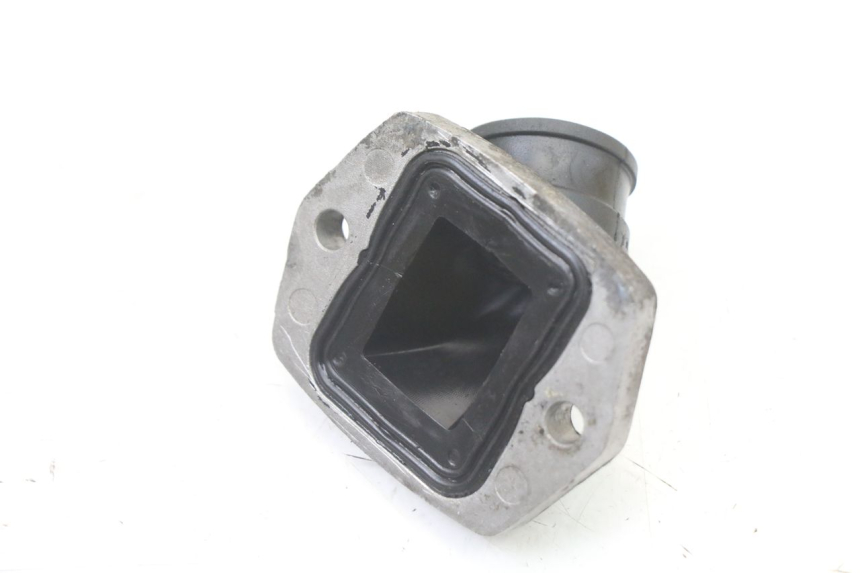 photo de ANSAUGSTUTZEN PIAGGIO VESPA S 2T 50 (2007 - 2014) - Alternative Perspektive