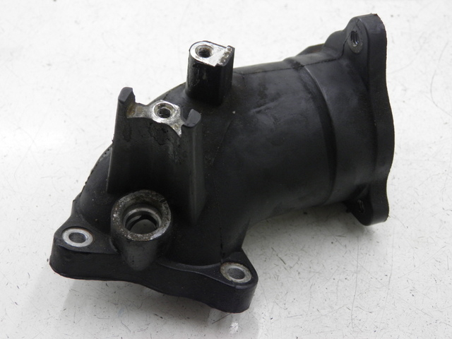 photo de ANSAUGSTUTZEN PIAGGIO XEVO 400 (2007) - Zoom auf Gebrauchszustand