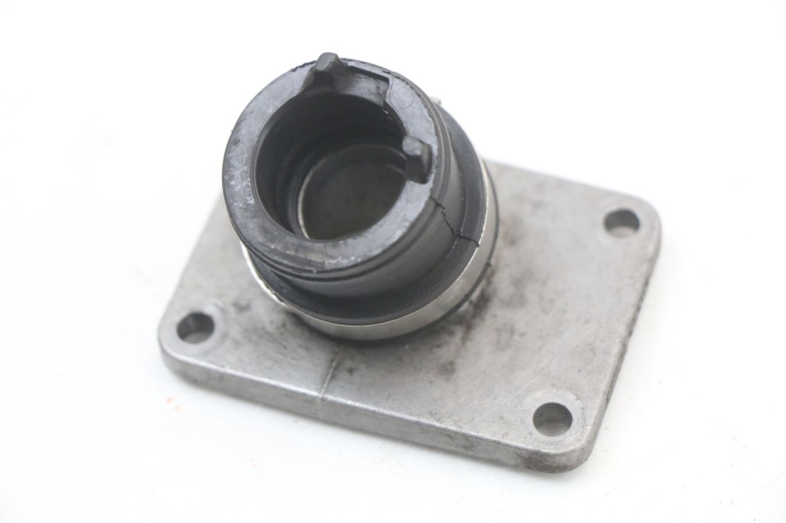 photo de ANSAUGSTUTZEN APRILIA RS 50 (2006 - 2010) - Detailansicht des Bauteils