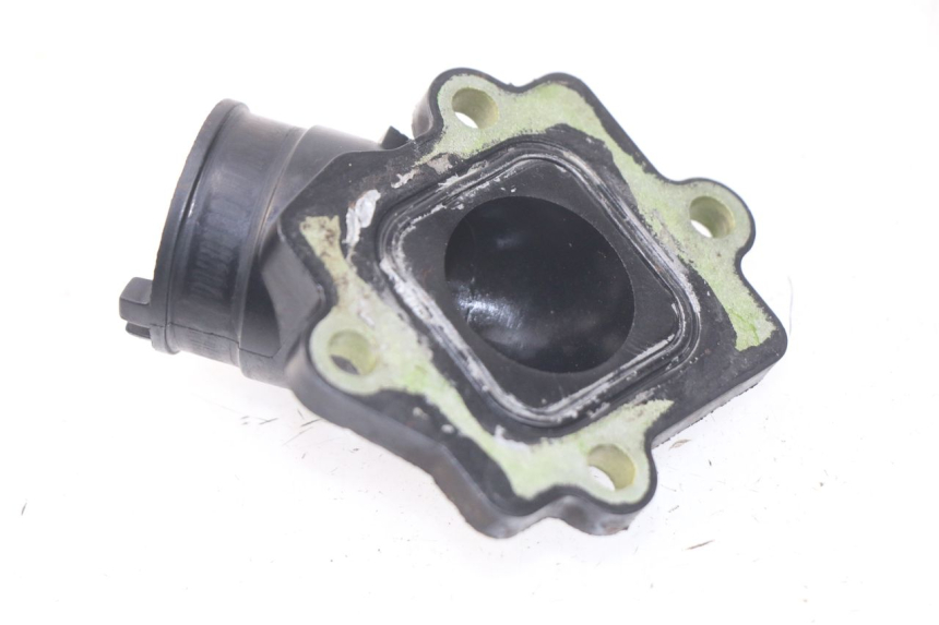 photo de ANSAUGSTUTZEN ADLY RS SUPERSONIC 50 (2005 - 2010) - Detailansicht des Bauteils