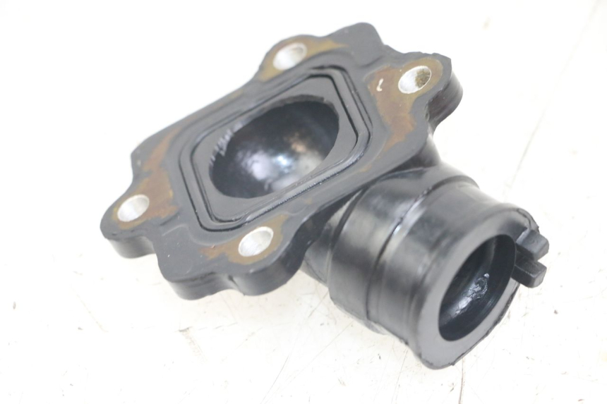 photo de ANSAUGSTUTZEN KEEWAY RY6 2T 50 (2011 - 2019) - Detailansicht des Bauteils