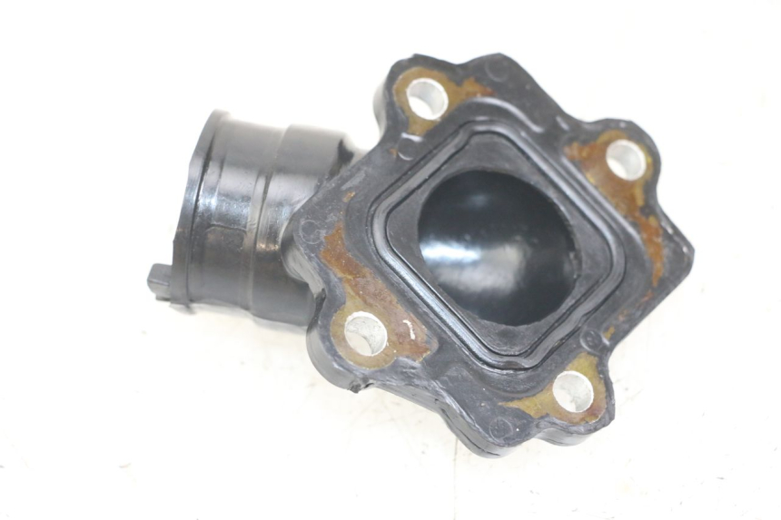 photo de ANSAUGSTUTZEN KEEWAY RY6 2T 50 (2011 - 2019) - Zoom auf Gebrauchszustand