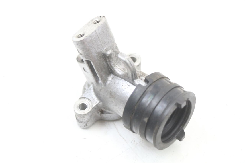 photo de EINLASSROHR DAELIM S3 125 (2010 - 2017) - Zoom auf Gebrauchszustand