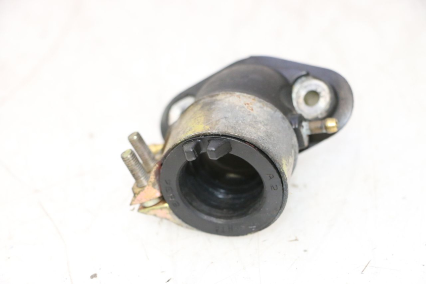 photo de ANSAUGSTUTZEN HONDA SCV LEAD 100 (2003 - 2007) - Detailansicht des Bauteils