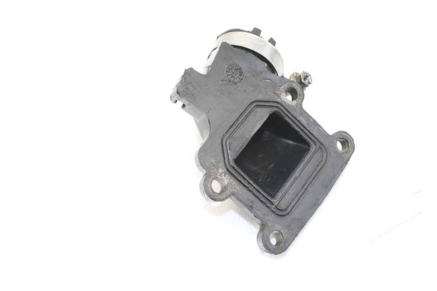 photo de ANSAUGSTUTZEN YAMAHA SLIDER NAKED 50 (2004 - 2018) - Detailansicht des Bauteils