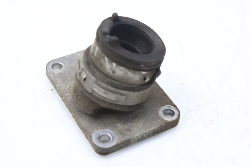 photo de ANSAUGROHR GILERA SMT SUPERMOTARD 50 (2009 - 2017) - Zoom auf Gebrauchszustand