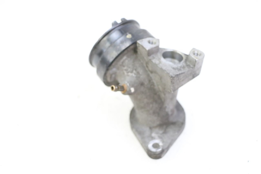 photo de ANSAUGSTUTZEN SUZUKI BURGMAN 125 (2015 - 2017) - Alternative Perspektive