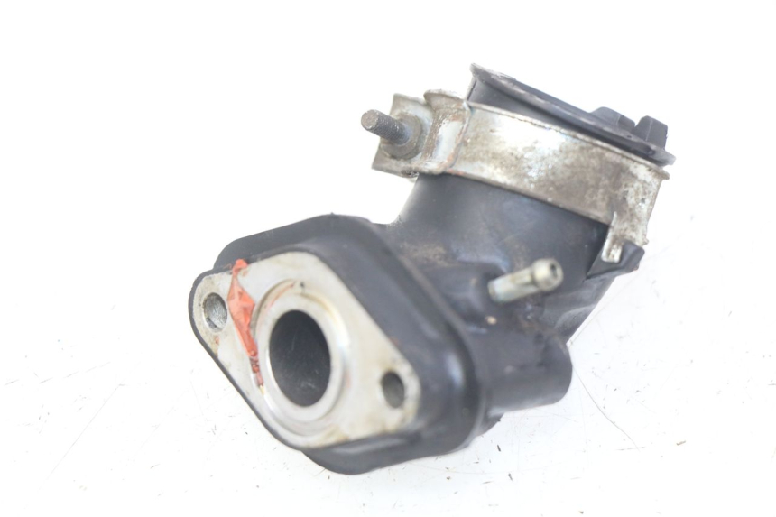 photo de ANSAUGSTUTZEN PEUGEOT V-CLIC VCLIC 50 (2007 - 2013) - Zoom auf Gebrauchszustand