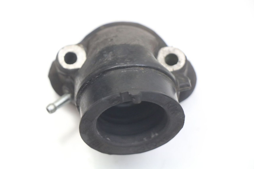 photo de ANSAUGSTUTZEN PEUGEOT VIVACITY 125 (2010 - 2017) - Zoom auf Gebrauchszustand