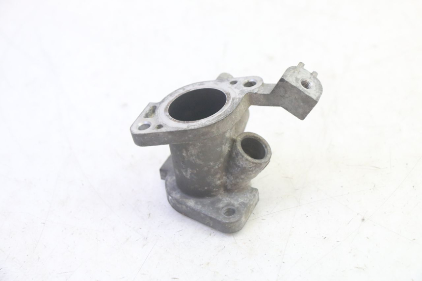 photo de ANSAUGSTUTZEN DAELIM VJ ROADWIN FI 125 (2008 - 2017) - Zoom auf Gebrauchszustand