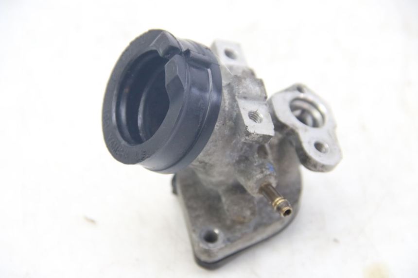 photo de ANSAUGSTUTZEN YAMAHA XMAX X-MAX 125 (2006 - 2009) - Hauptansicht