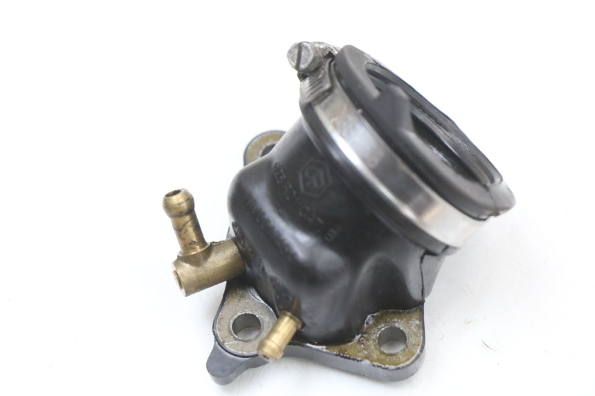 photo de ANSAUGSTUTZEN PIAGGIO X9 125 (2000 - 2003) - Zoom auf Gebrauchszustand