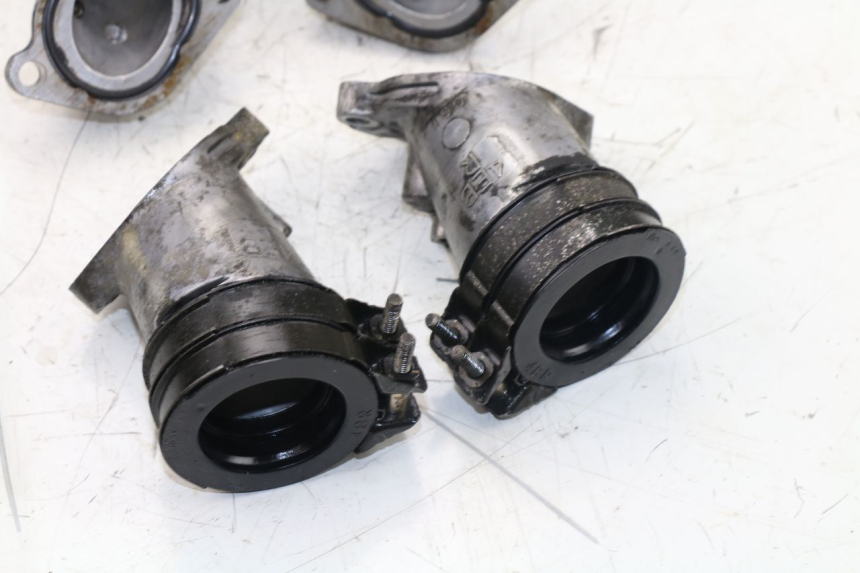 photo de ANSAUGSTUTZEN YAMAHA XJS DIVERSION 600 (1997 - 1999) - Technische Nahaufnahme