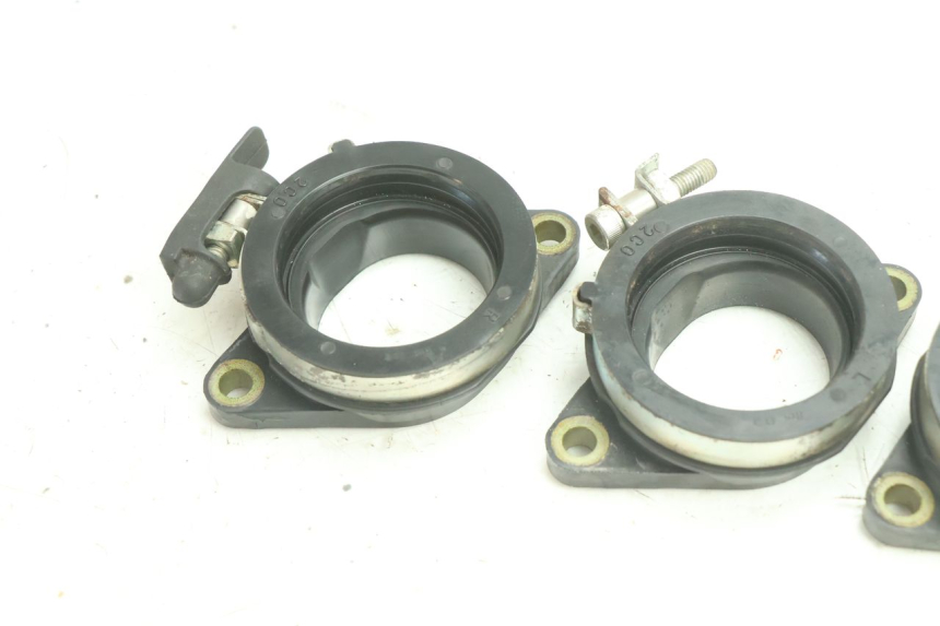photo de ANSAUGSTUTZEN YAMAHA YZF R6 600 (2008 - 2009) - Detailansicht des Bauteils