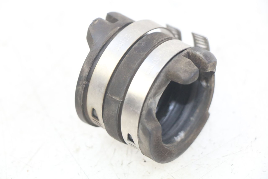 photo de ANSAUGSTUTZEN PIAGGIO ZIP 4T 50 (2018 - 2020) - Detailansicht des Bauteils