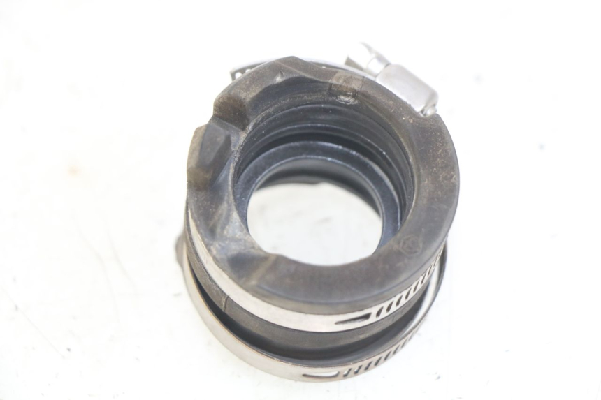 photo de ANSAUGSTUTZEN PIAGGIO ZIP 4T 50 (2018 - 2020) - Alternative Perspektive