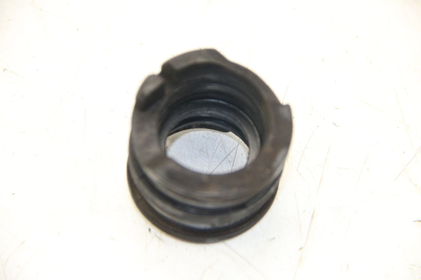 photo de ANSAUGSTUTZEN PIAGGIO ZIP 4T 50 (2018 - 2020) - Detailansicht des Bauteils