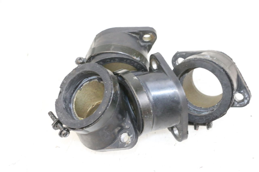 photo de ANSAUGSTUTZEN KAWASAKI ZR 7 750 (1999 - 2004) - Detailansicht des Bauteils