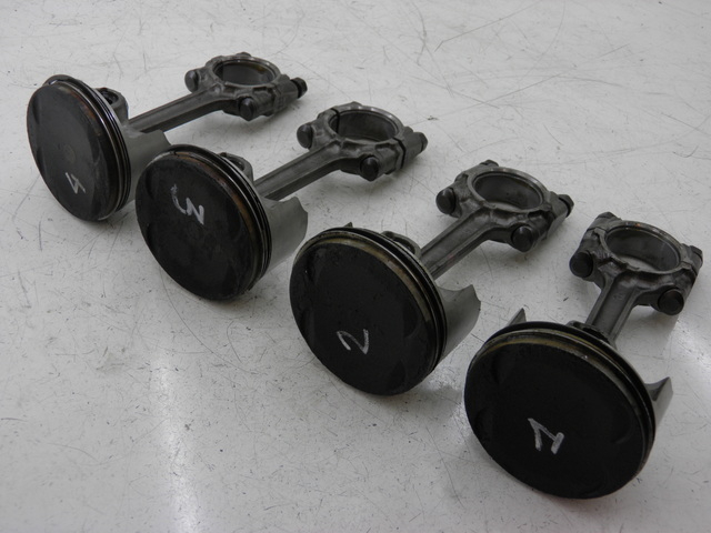 photo de KOLBEN YAMAHA FJR 1300 (2004 - 2005) - Technische Nahaufnahme