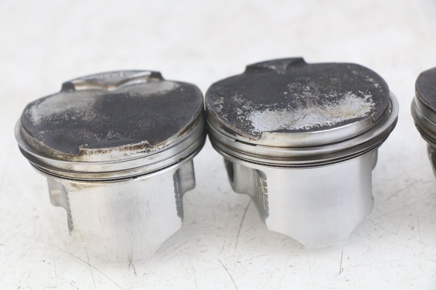 photo de PISTON KAWASAKI Z 750 (2007 - 2013) - Zoom auf Komponenten