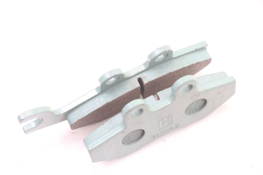 photo de BREMSBELÄGE VORNE PIAGGIO NRG POWER PUREJET 50 (2018 - 2021) - Alternative Perspektive