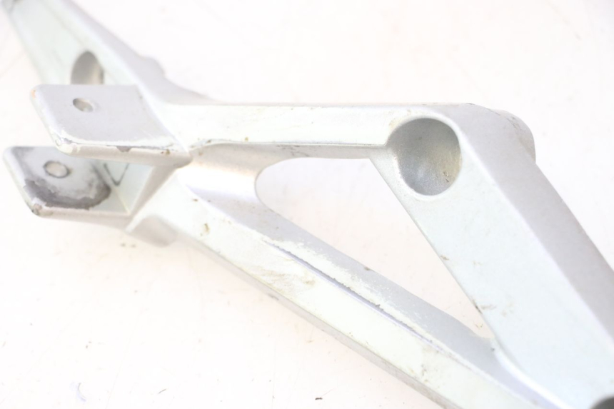 photo de FUSSRASTEN HALTEPLATTEN HINTEN RECHT MASH BIBOP 2.0 50 (2021 - 2026) - Detailansicht des Bauteils