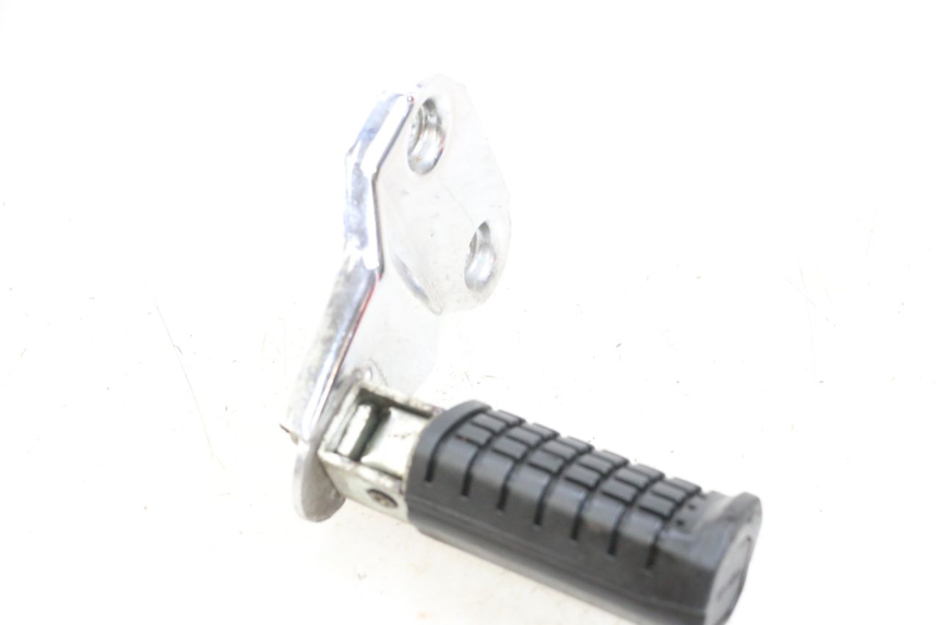 photo de FUSSRASTEN HALTEPLATTEN HINTEN RECHT APRILIA CLASSIC 125 (1995 - 2001) - Details der Befestigungspunkte