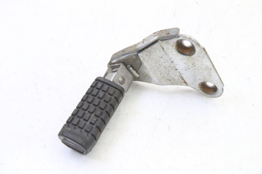 photo de FUSSRASTEN HALTEPLATTEN HINTEN RECHT APRILIA CLASSIC 125 (1995 - 2001) - Zoom auf Gebrauchszustand