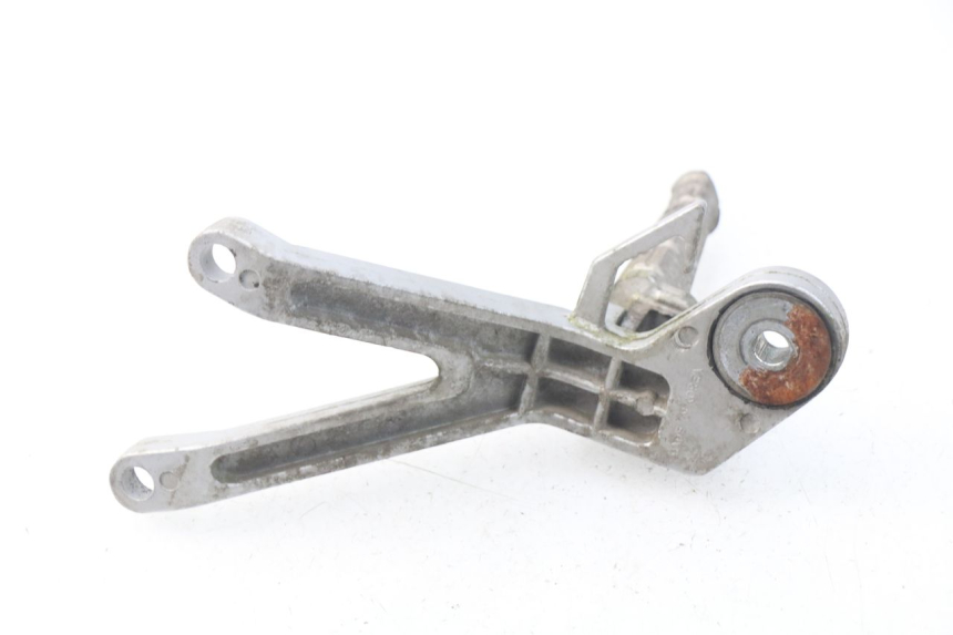 photo de FUSSRASTEN HALTEPLATTEN HINTEN RECHT HYOSUNG COMET GTR 125 (2007 - 2014) - Technische Nahaufnahme